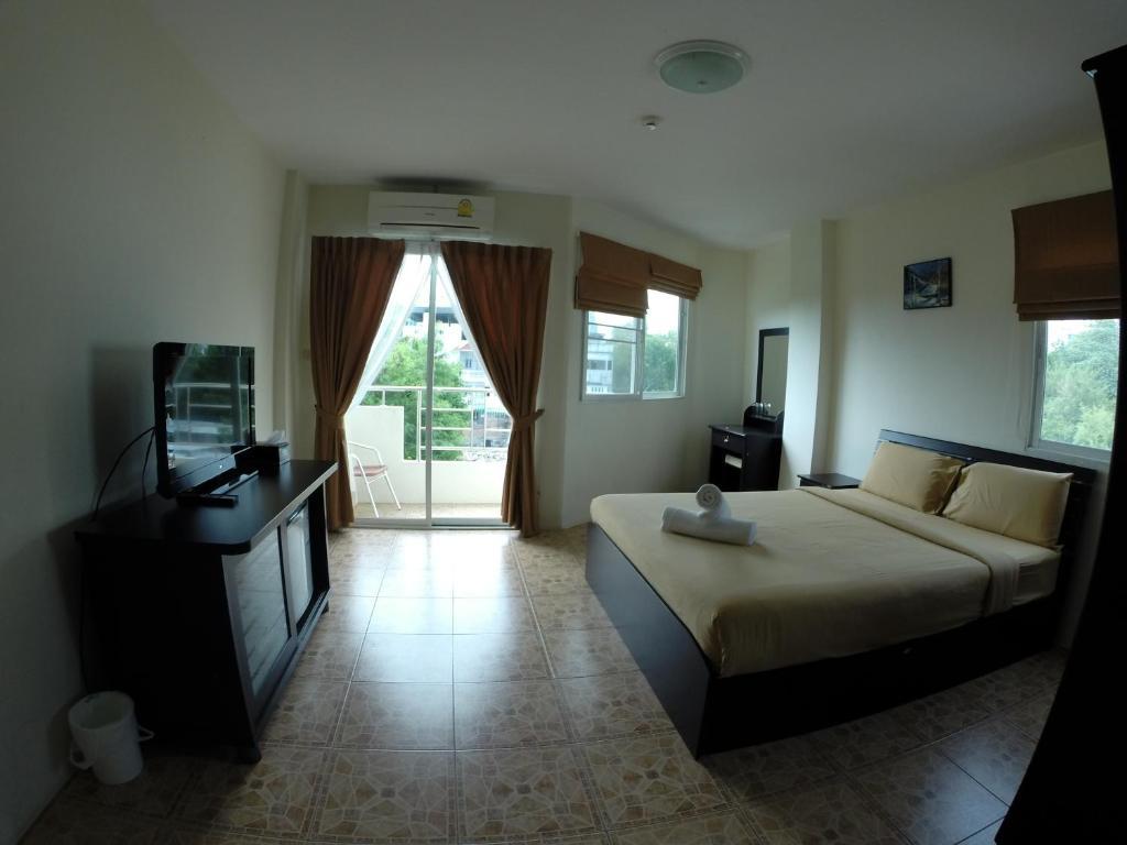 Samal Guesthouse Pattaya Bagian luar foto